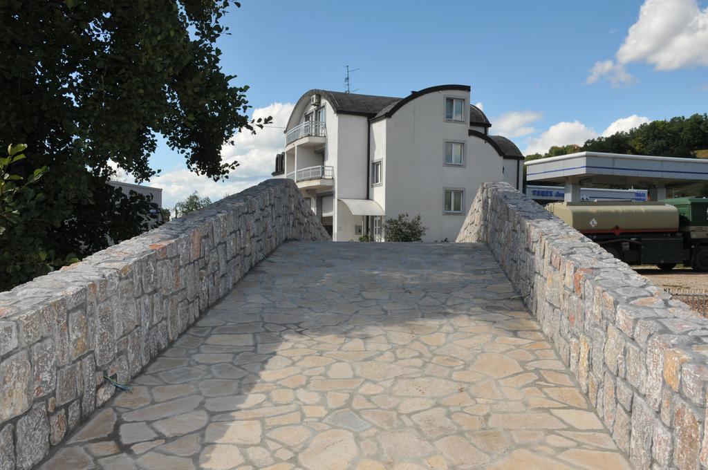 Hotel Terex Naselje Starosjedilaca Buitenkant foto